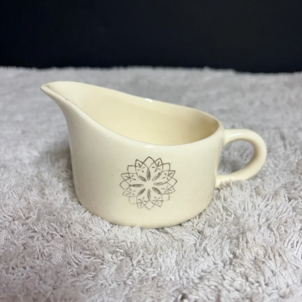SCIO‎ Potteries Fascination Gold Oval Loops Creamer MCM Retro Atomic